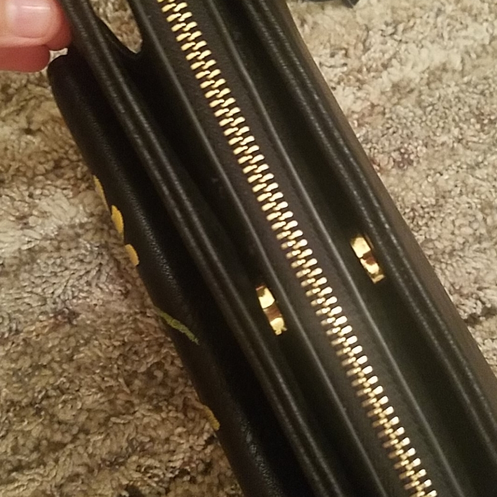 Crossbody bag - Picture 3 of 3